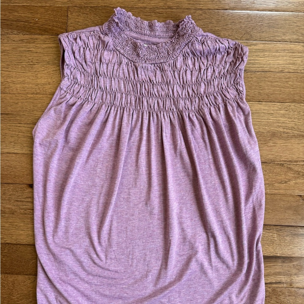 Sundance Brand Sleeveless Mock Turtleneck Shirt in Soft Pink.